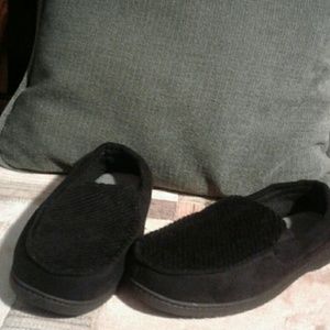 Brand New Men's Slippers